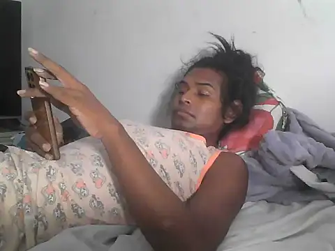 Show modela latin_cock_hardxx na web-kameri