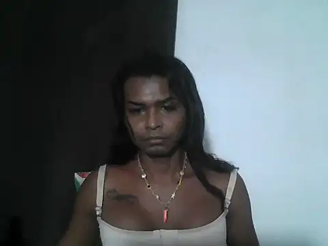 Show modela latin_cock_hardxx na web-kameri