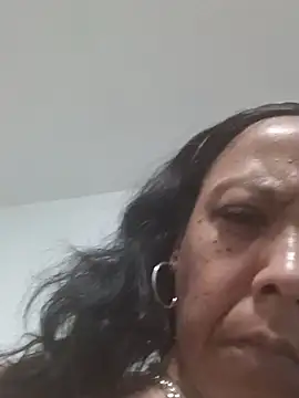 Dior0510's Webcam Show