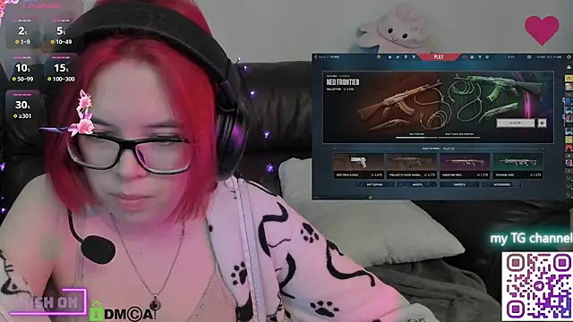 LinneaChan's Live XXX Chat