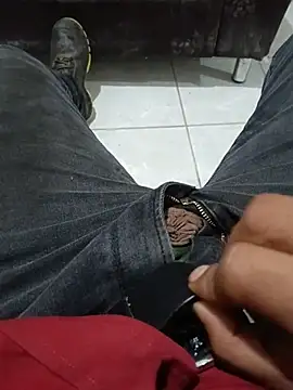 25fredo webkamerás műsora