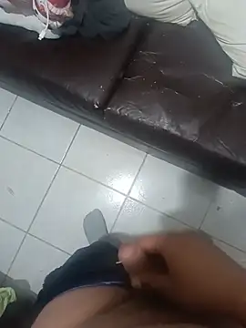 הופעת וובקאם של 25fredo