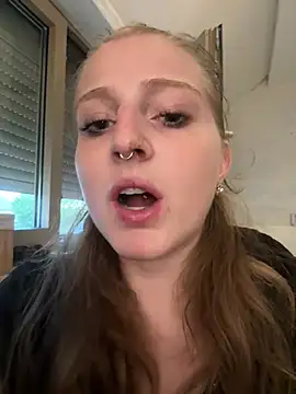 Lucianamol Webcam Show
