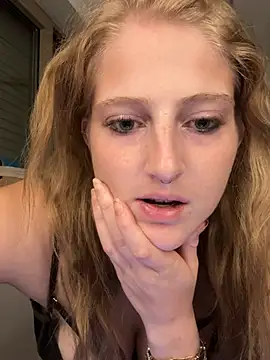 Lucianamol webcam show