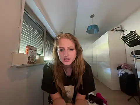 Lucianamoln Webbikameraesitys