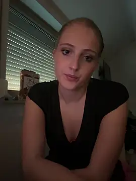 Lucianamol Webcamshow