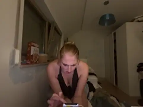 Lucianamol Webcamshow