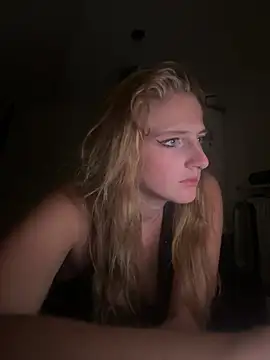 Lucianamol Webcam Show