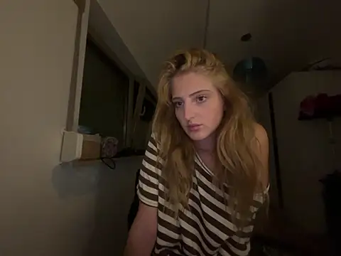 Lucianamoln Webbikameraesitys