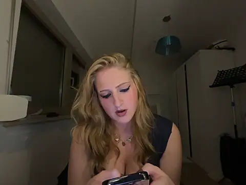Lucianamol – webcam-show