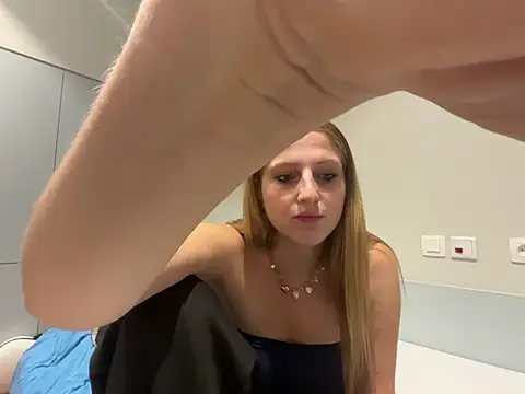 Lucianamol Webcam Show