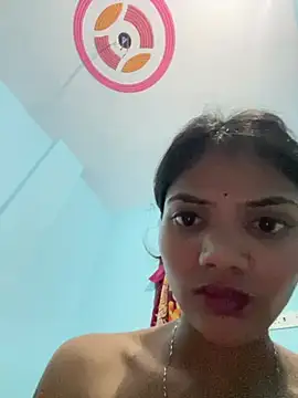 Cute_girl_priya01's Webcam Show