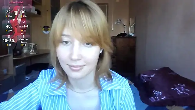 lizamillss Show in webcam