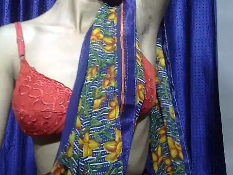 Thirsty_Moni's Webcam Show