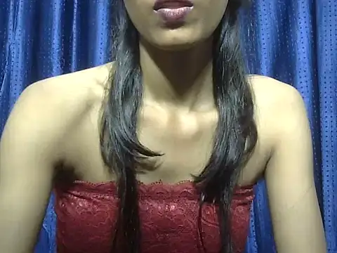 Thirsty_Moni webcam show