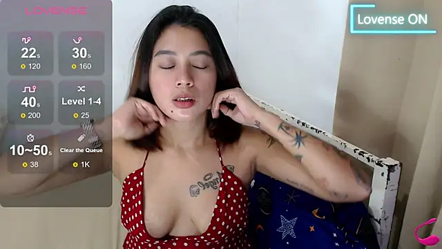 yourfcker_victoria Pertunjukan Webcam
