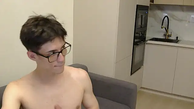 ElijahTarlet Pertunjukan Webcam