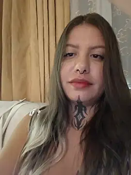 Srta-Weaver's Live XXX Chat
