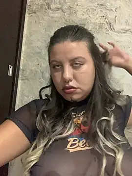 Chat +18 de Srta-Weaver ao vivo