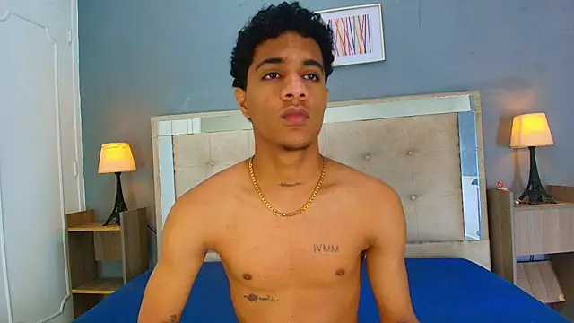 Show de _Thiago12 na webcam