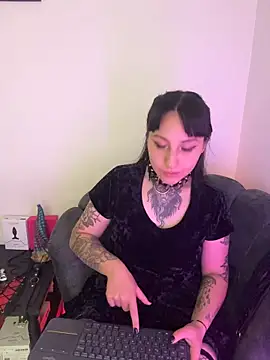 NyxNoire666 webcam show