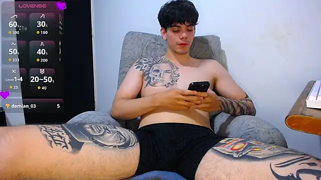 โชว์เว็บแคมของ Tiaan_BigCock