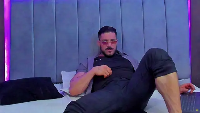 dennis_coxx_ Webcam Show