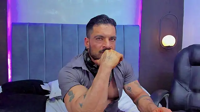 عرض كام dennis_coxx_