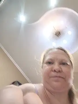 AlisaMadamn Webbikameraesitys