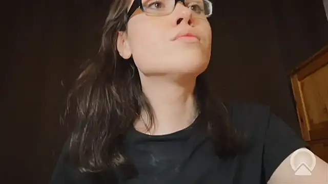 הופעת וובקאם של RachelSav