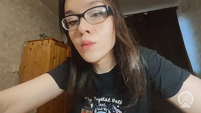 Show modela RachelSav na web-kameri