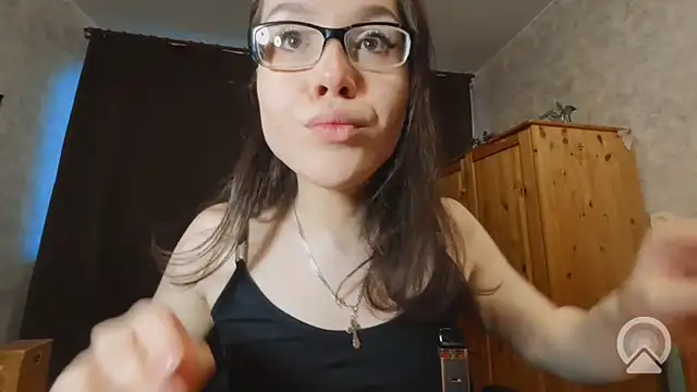 RachelSav – Kamerová šou