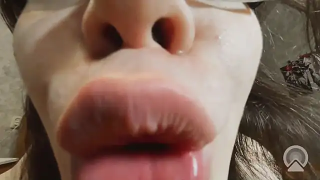RachelSav's Webcam Show