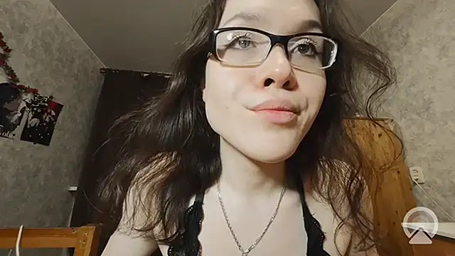 RachelSav webcam show