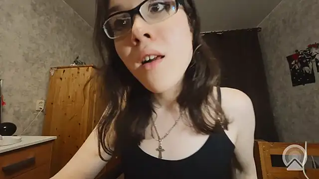 Show modela RachelSav na web-kameri