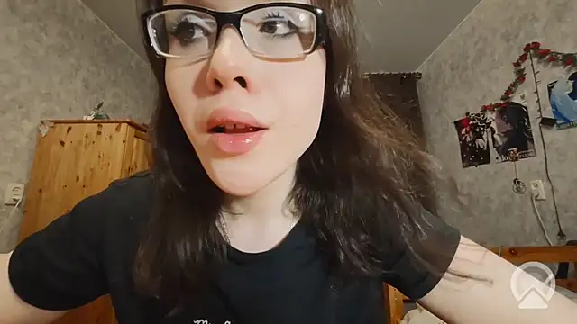 Show modela RachelSav na web-kameri