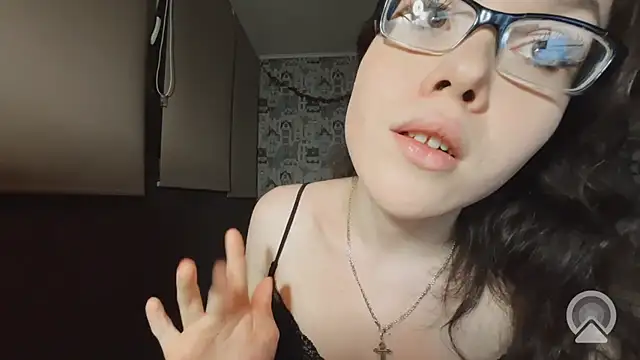Show de RachelSav na webcam