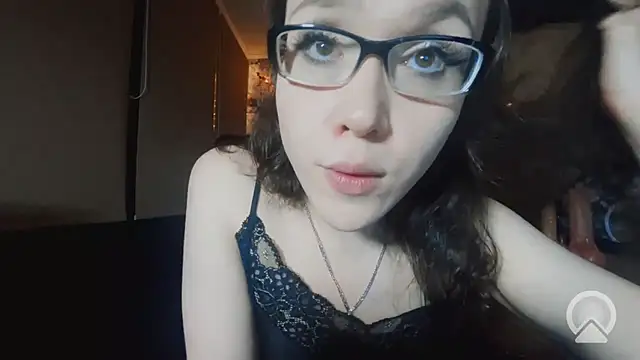 RachelSavn Webbikameraesitys