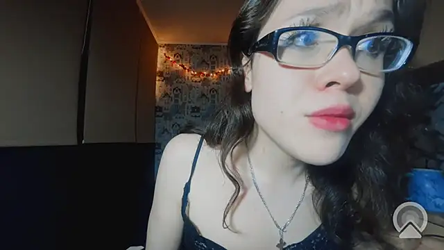 Pokazy przed kamerką – RachelSav