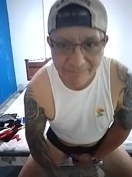 Terraluna333 webkamerás műsora