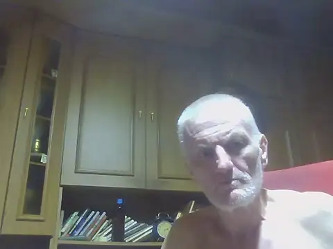 Show modela 1973teacher na web-kameri