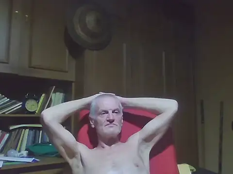 Show modela 1973teacher na web-kameri