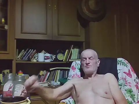 1973teacher Show in webcam