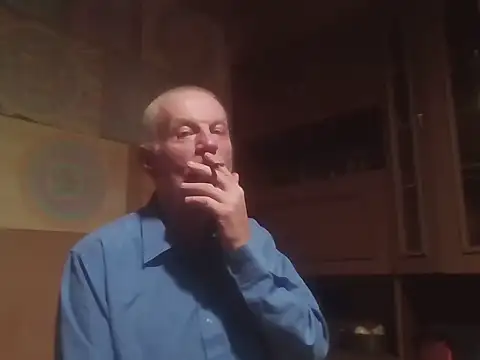 Show modela 1973teacher na web-kameri