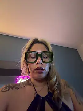 Show Webcam de FamousBarbieDoll