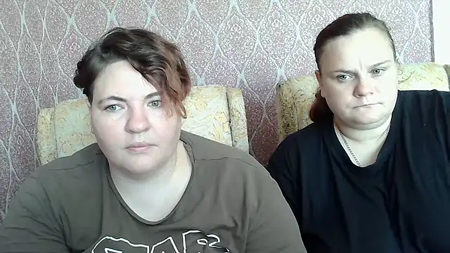 Show modela MilaXHelen na web-kameri