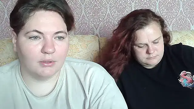 Вебкам-шоу MilaXHelen