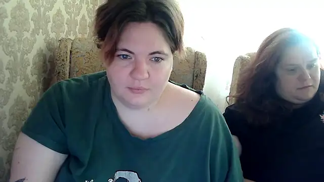 Chat +18 de MilaXHelen ao vivo