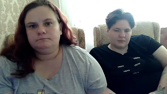MilaXHelen – Live XXX-chat