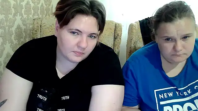 MilaXHelen Webcam show
